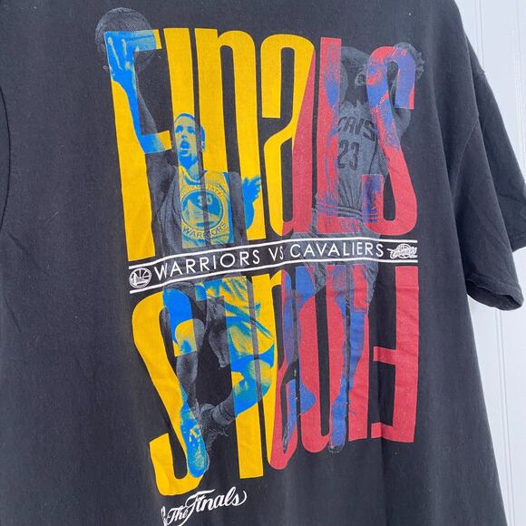 NBA Finals T Shirt Mens XL LeBron James Stephen Curry Caveliers Warriors 2015 - Picture 2 of 9